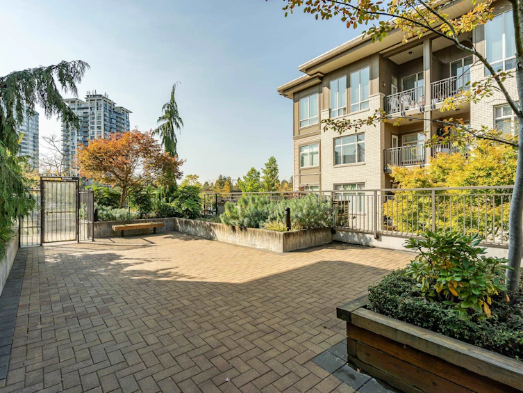 113-13468 King George Boulevard, Surrey, BC, V3T 0H5 - 26