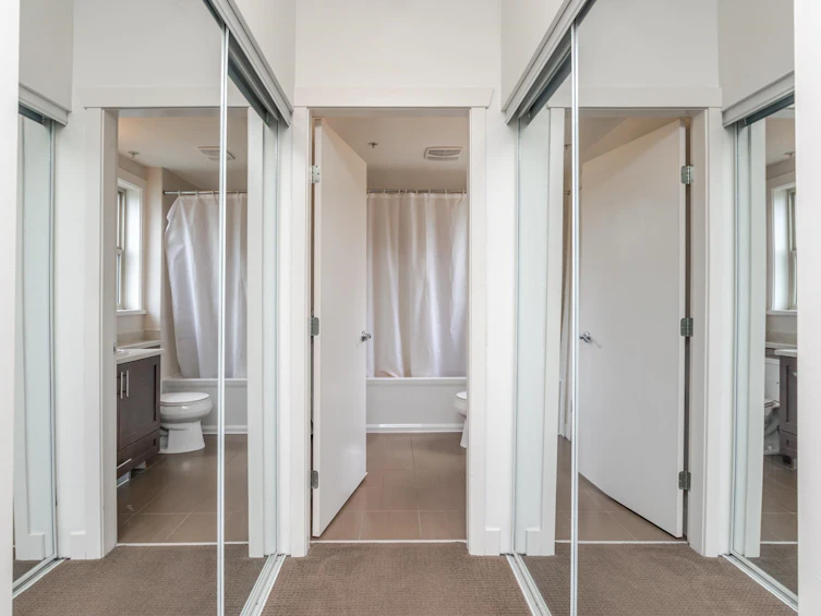 113-13468 King George Boulevard, Surrey, BC, V3T 0H5 - 17