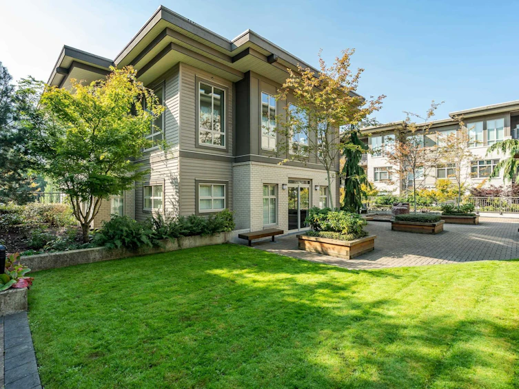 113-13468 King George Boulevard, Surrey, BC, V3T 0H5 - 27