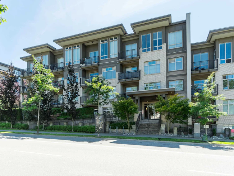 113-13468 King George Boulevard, Surrey, BC, V3T 0H5 - 33