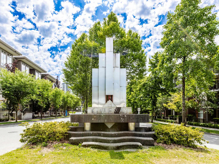 113-13468 King George Boulevard, Surrey, BC, V3T 0H5 - 36