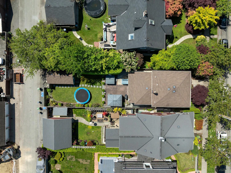 220 St. Patrick Street, New Westminster, BC, V3L 1P8 - 33
