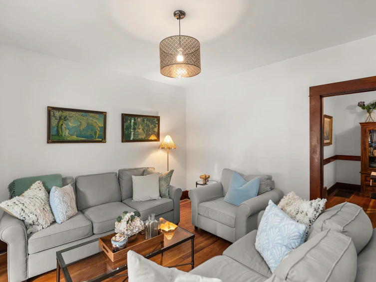 220 St. Patrick Street, New Westminster, BC, V3L 1P8 - 5