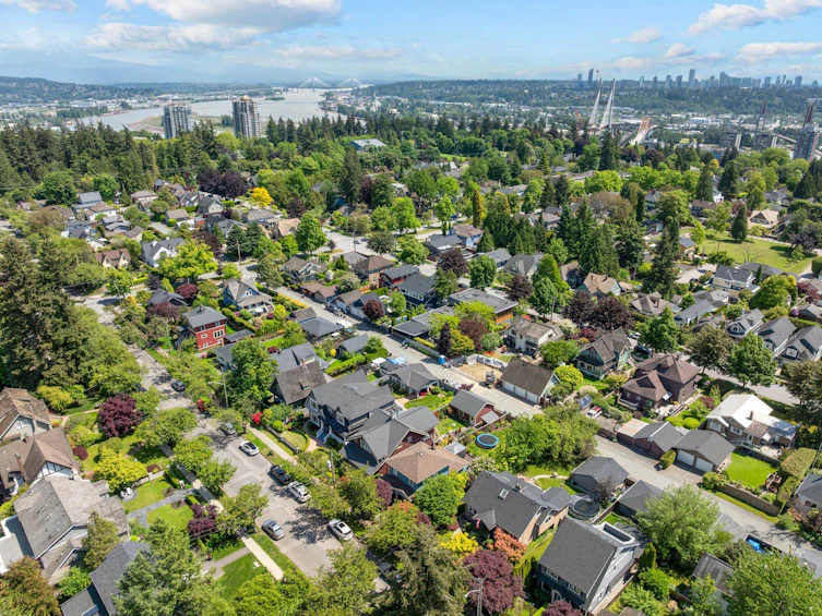 220 St. Patrick Street, New Westminster, BC, V3L 1P8 - 36