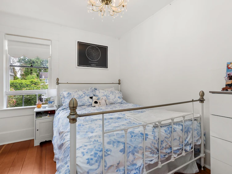 220 St. Patrick Street, New Westminster, BC, V3L 1P8 - 16