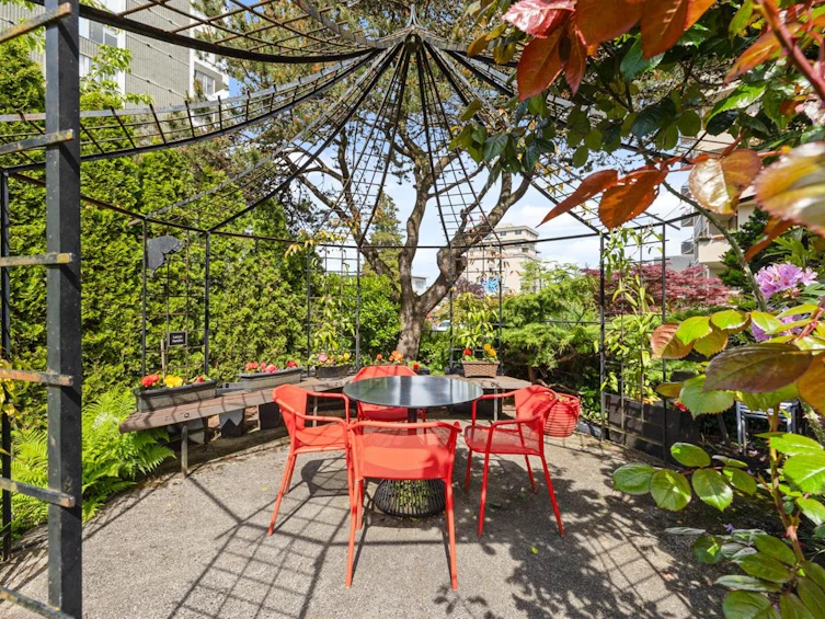 405-2370 W 2nd Avenue, Vancouver, BC, V6K 1J2 - 25