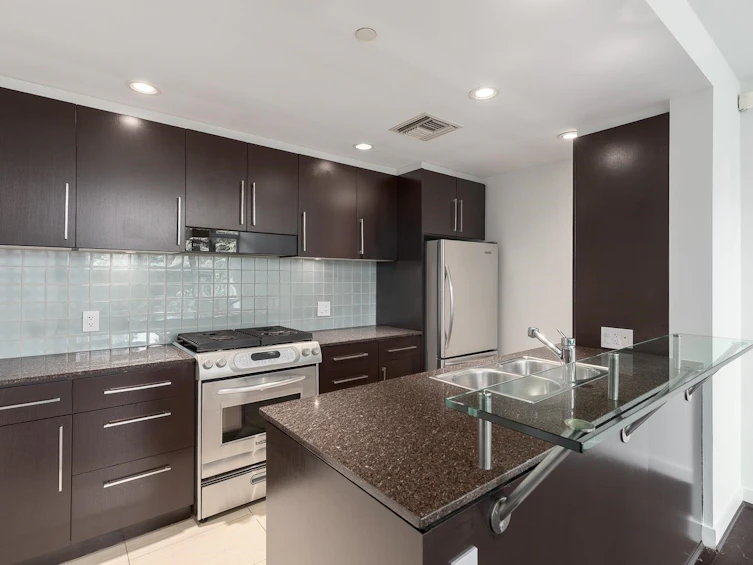 105-638 Beach Crescent, Vancouver, BC, V6Z 3H4 - 12