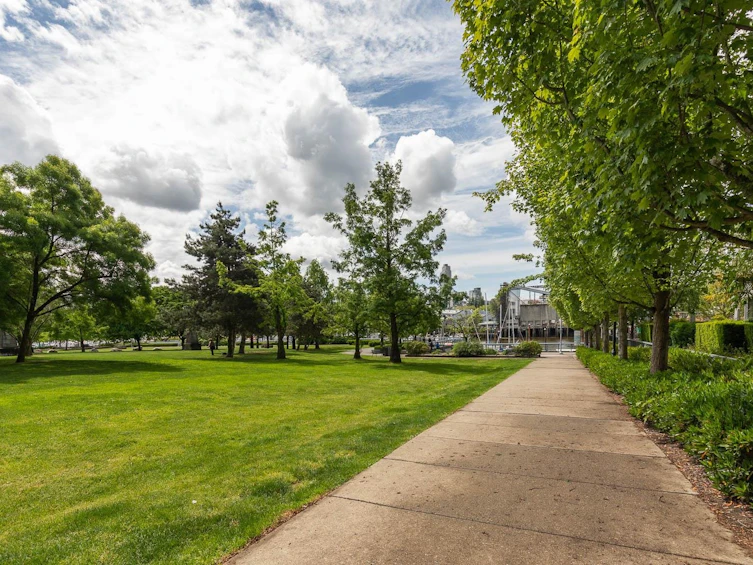 105-638 Beach Crescent, Vancouver, BC, V6Z 3H4 - 38
