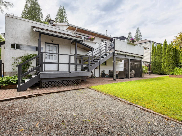 1170 Beaufort Road, North Vancouver, BC, V7G 1R7 - 38