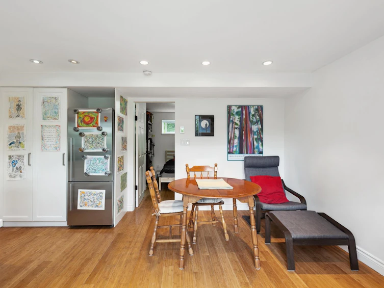 1170 Beaufort Road, North Vancouver, BC, V7G 1R7 - 32