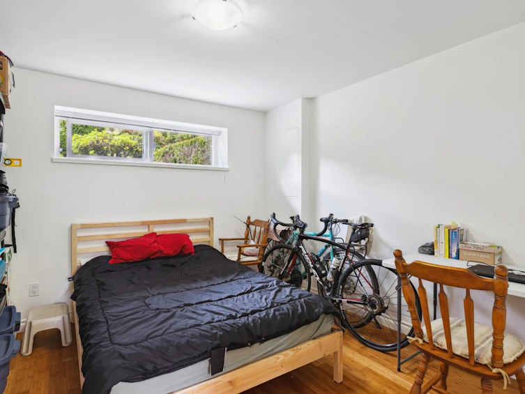 1170 Beaufort Road, North Vancouver, BC, V7G 1R7 - 34