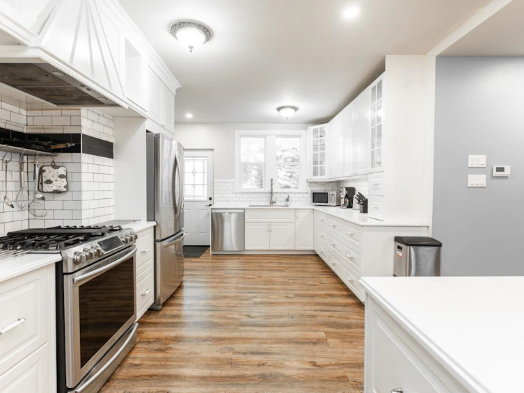 21834 40 Avenue, Langley, BC, V2Z 1N7 - 2