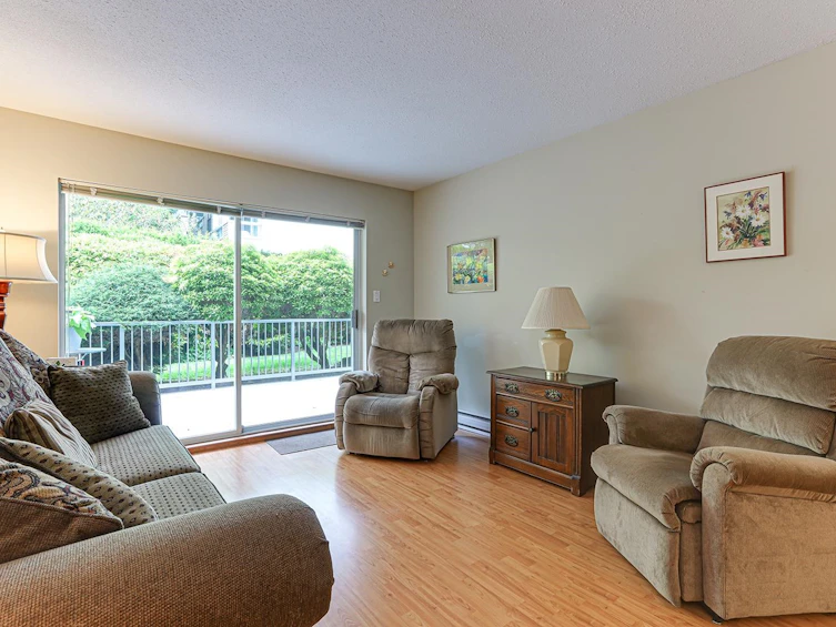 105-1459 Blackwood Street, Surrey, BC, V4B 3V6 - 4