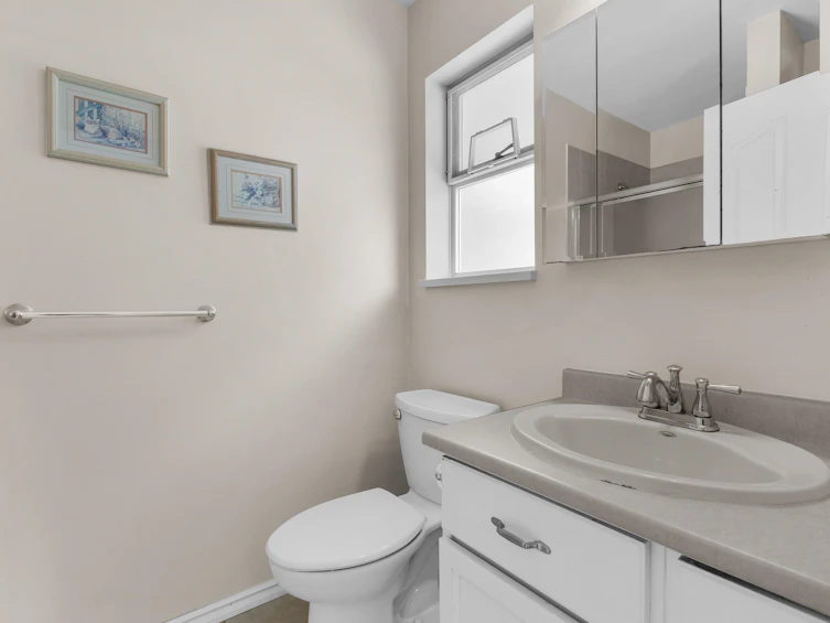 12623 24a Avenue, Surrey, BC, V4A 8H8 - 22