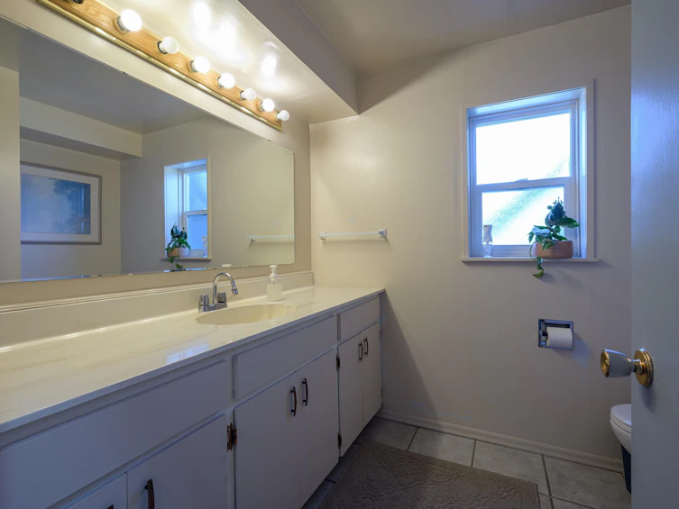 5031 44b Avenue, Delta, BC, V4K 1J2 - 26