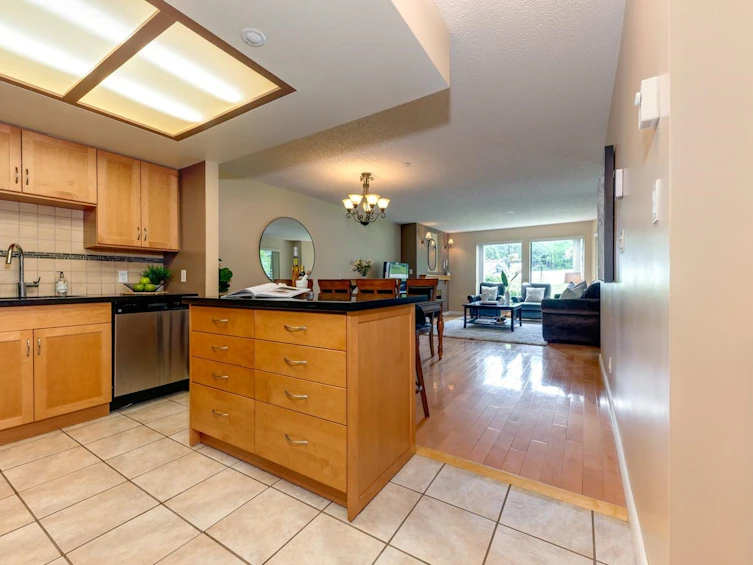 212-3317 Ptarmigan Place, Whistler, BC, V8E 0V7 - 10