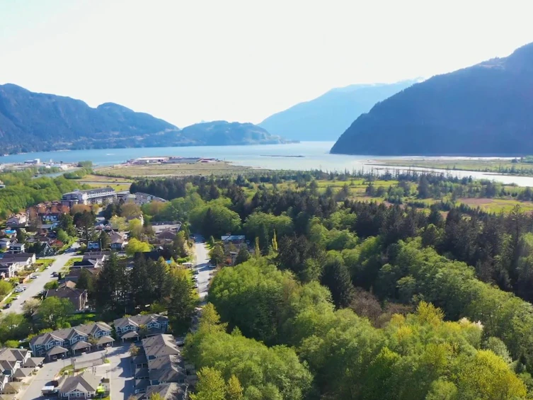 38325 Summits View Drive, Squamish, BC, V8B 0T9 - 32