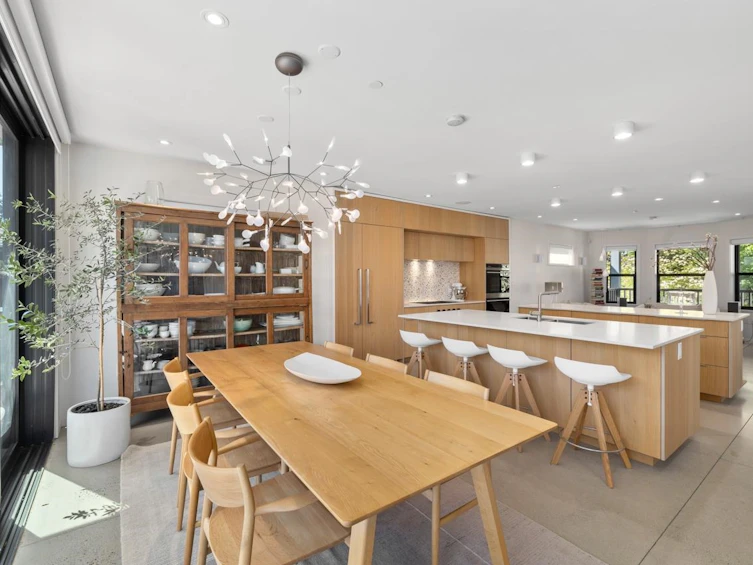 778 E 27th Avenue, Vancouver, BC, V5V 2K9 - 10