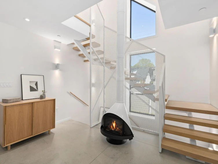 778 E 27th Avenue, Vancouver, BC, V5V 2K9 - 9
