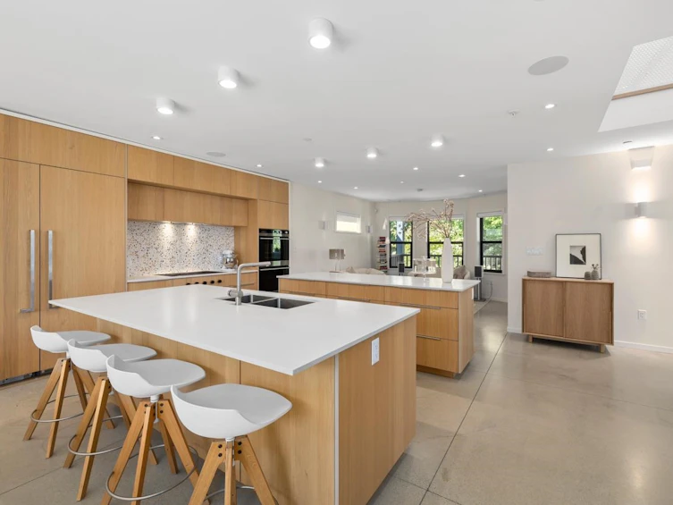 778 E 27th Avenue, Vancouver, BC, V5V 2K9 - 7
