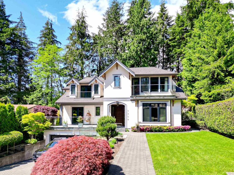 5358 Malaspina Place, North Vancouver, BC, V7R 4M1