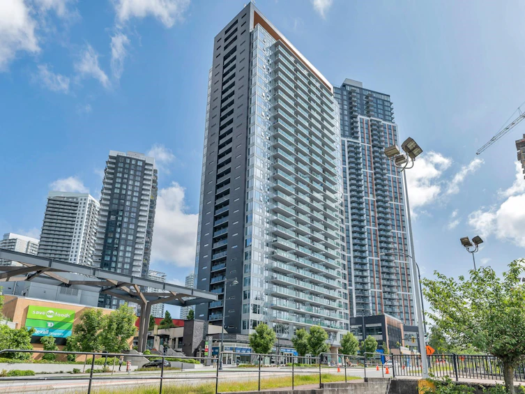 2303-13655 Fraser Highway, Surrey, BC, V3T 0P8