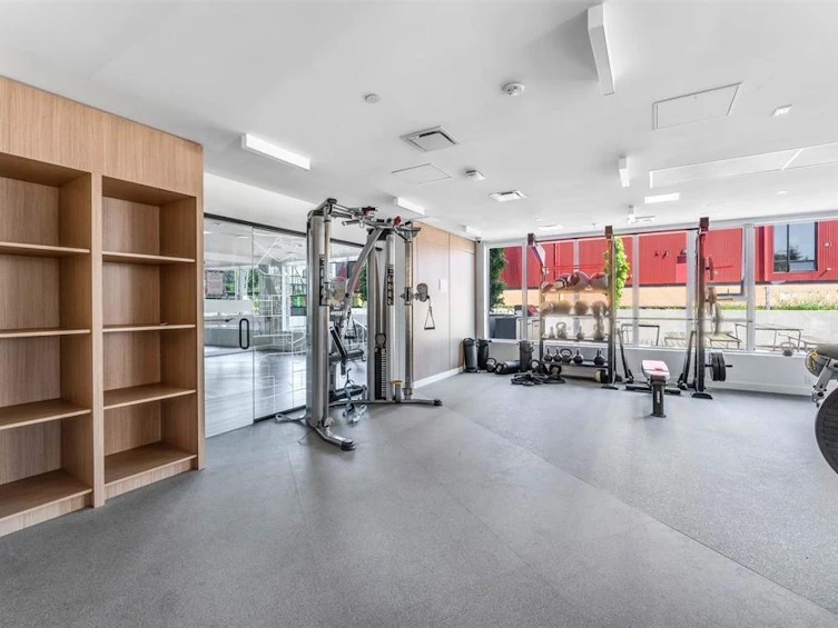 2303-13655 Fraser Highway, Surrey, BC, V3T 0P8 - 6
