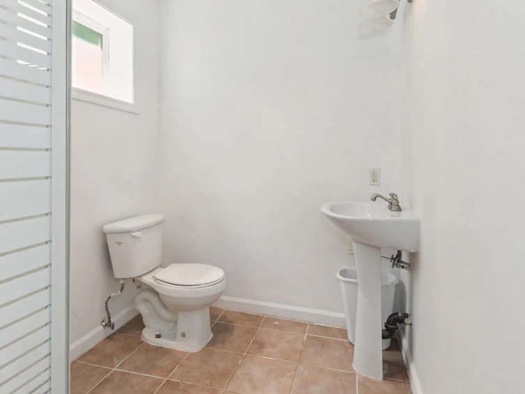 32870 2nd Avenue, Mission, BC, V2V 1J2 - 24