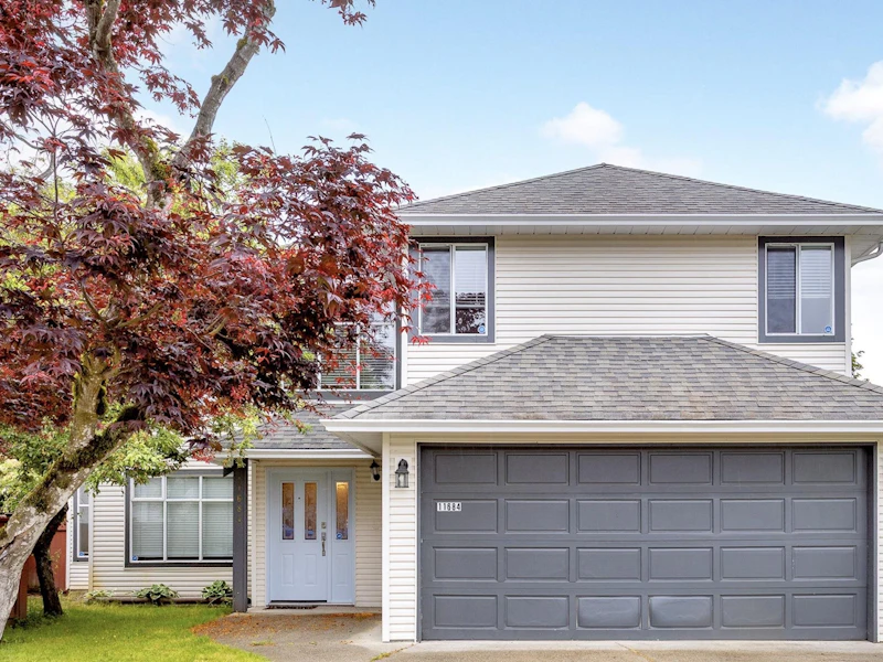 11684 206a Street, Maple Ridge BC V2X 0X8