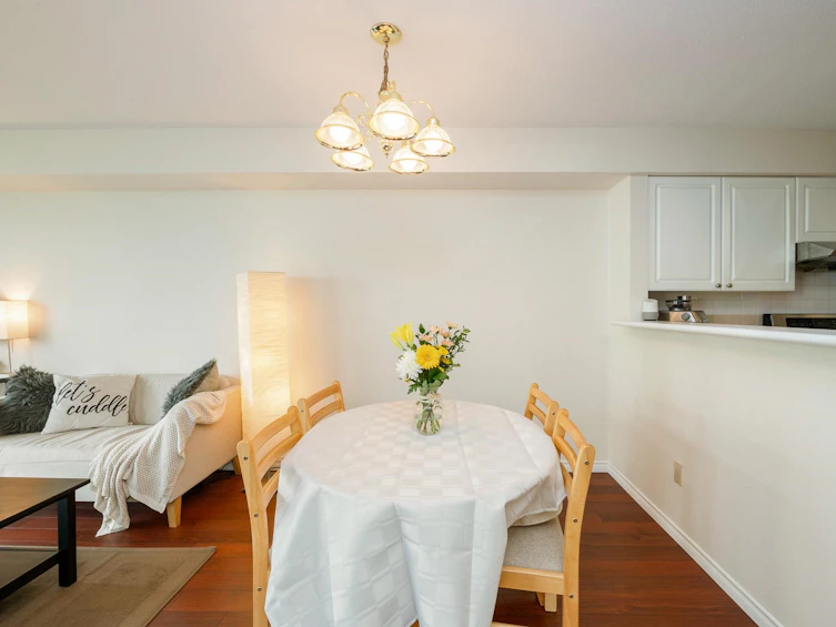 202-225 E 19th Avenue, Vancouver, BC, V5V 1J3 - 5