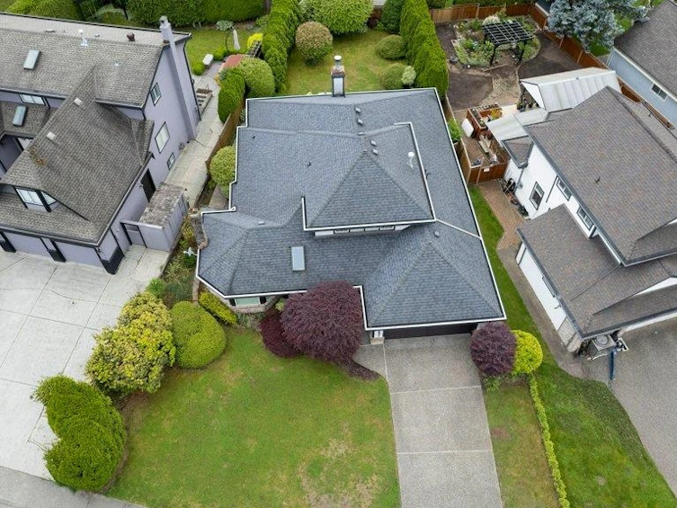 12451 205 Street, Maple Ridge, BC, V2X 0B1 - 11
