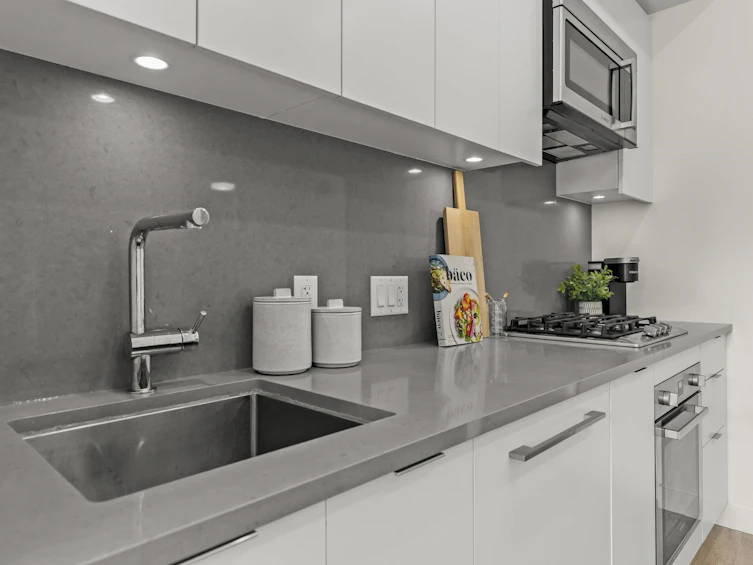 103-108 E 35th Avenue, Vancouver, BC, V5W 1A6 - 22
