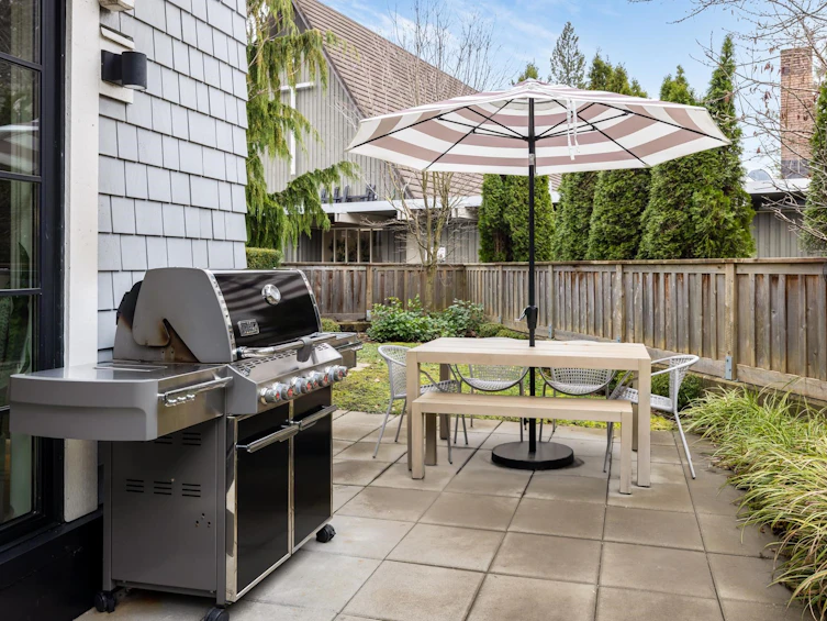 15-1133 Ridgewood Drive, North Vancouver, BC, V7R 0A5 - 13
