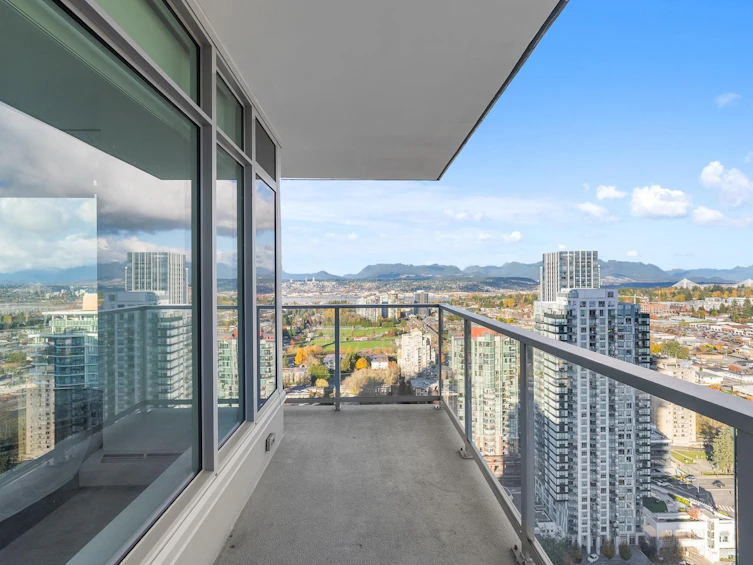 3105-13350 Central Avenue, Surrey, BC, V3T 0S1 - 4