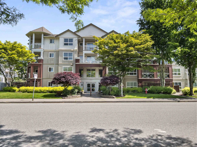 115 - 8068 120a Street, Surrey BC V3W 3P3