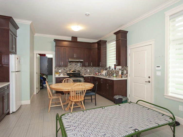 14443 108 Avenue, Surrey, BC, V3R 1V5 - 12