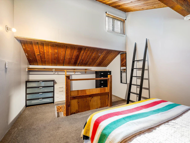 D2-6900 Crabapple Drive, Whistler, BC, V8E 0C5 - 32