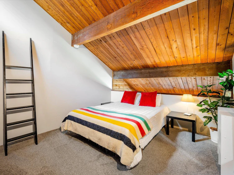 D2-6900 Crabapple Drive, Whistler, BC, V8E 0C5 - 31