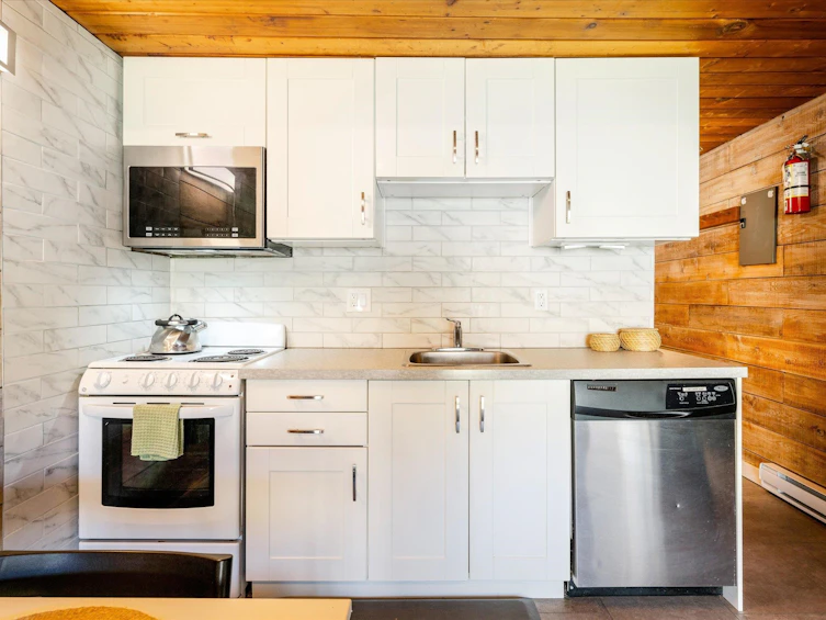 D2-6900 Crabapple Drive, Whistler, BC, V8E 0C5 - 22