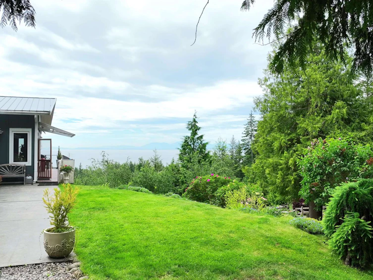 1088 Byng Road, Roberts Creek, BC, V0N 2W5 - 3