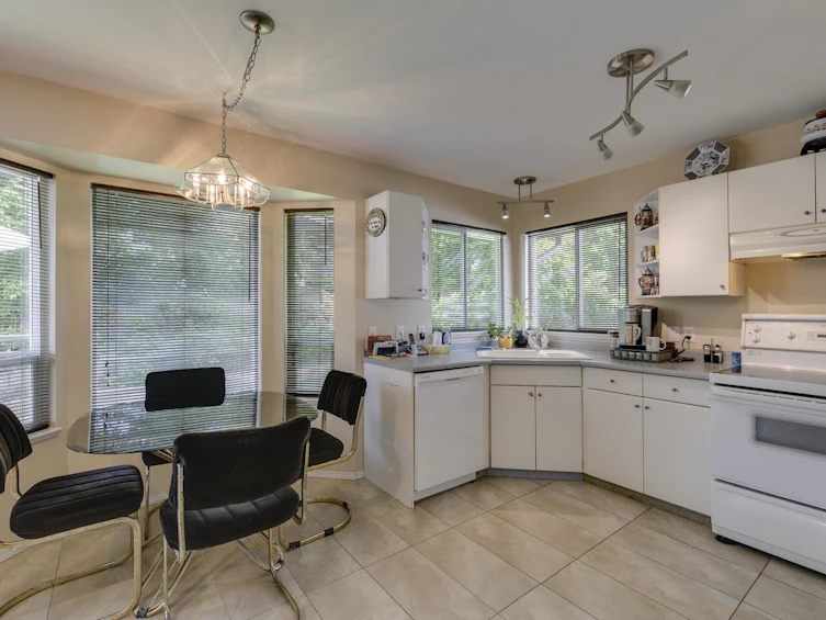 8257 Wharton Place, Mission, BC, V2V 7A4 - 17