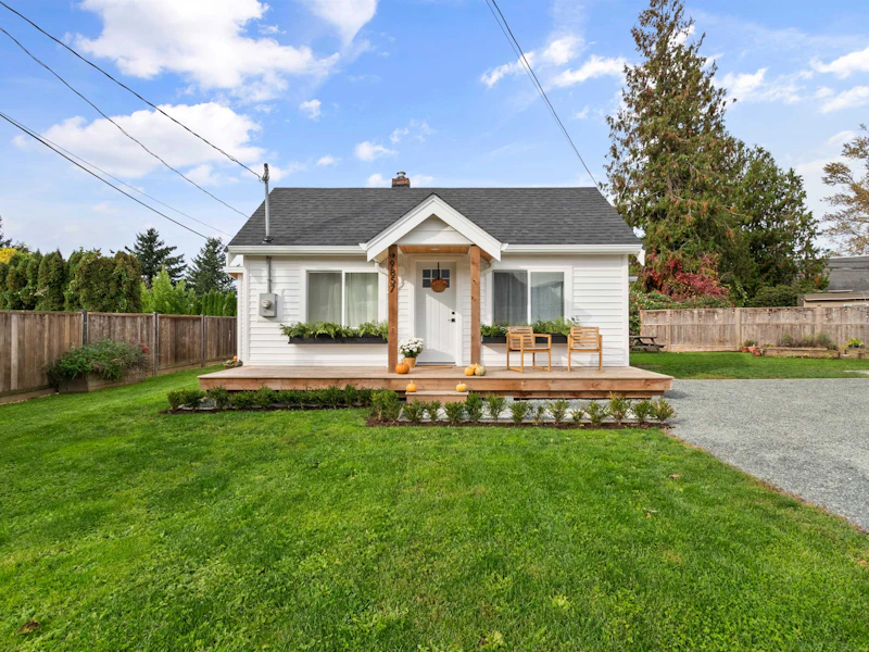9857 Munro Avenue, Chilliwack BC V0X 1X2