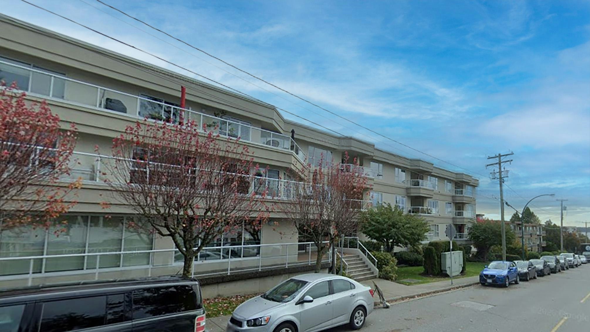 306-1378 George Street, Surrey, BC, V4B 3Z9