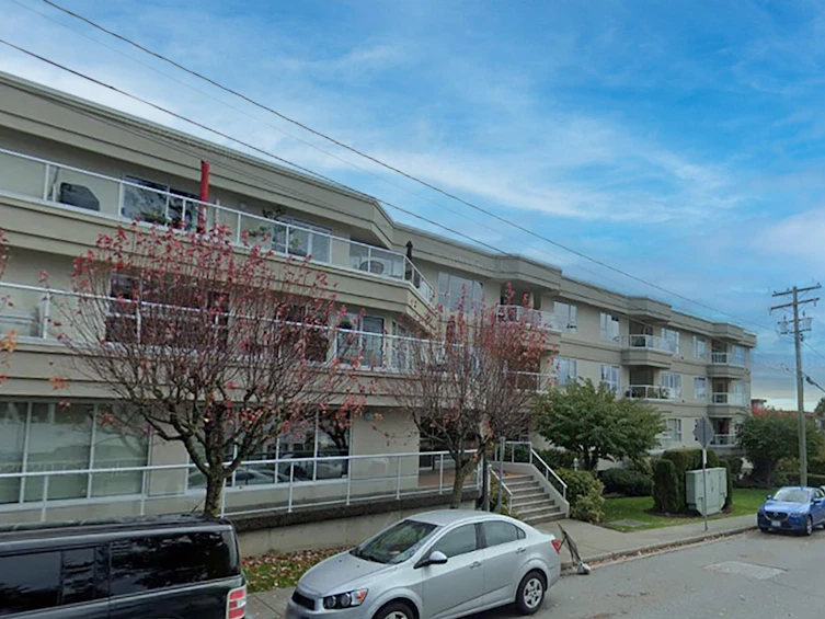 306-1378 George Street, Surrey, BC, V4B 3Z9