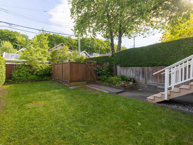 908 W 21st Avenue, Vancouver, BC, V5Z 1Z1 - 29