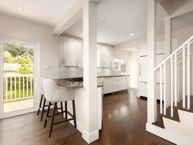 908 W 21st Avenue, Vancouver, BC, V5Z 1Z1 - 13