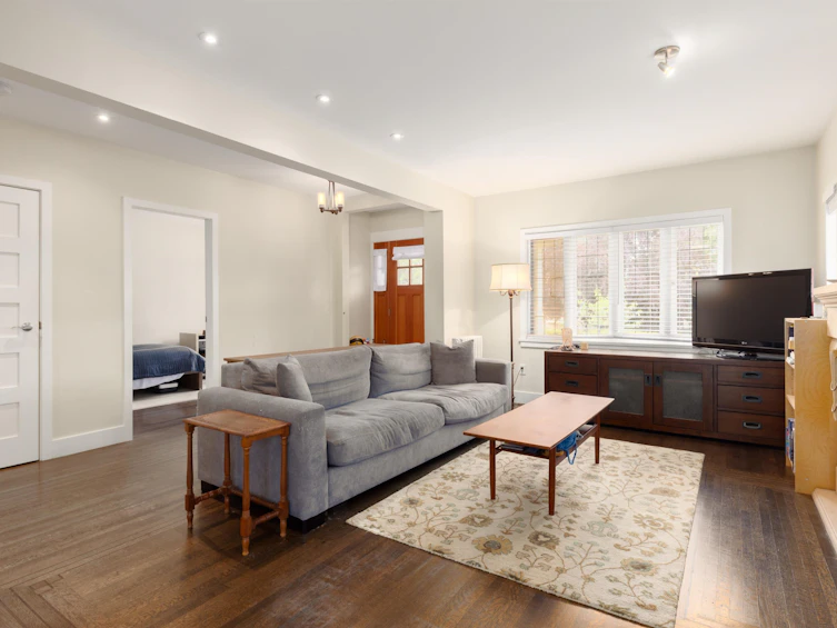 908 W 21st Avenue, Vancouver, BC, V5Z 1Z1 - 6