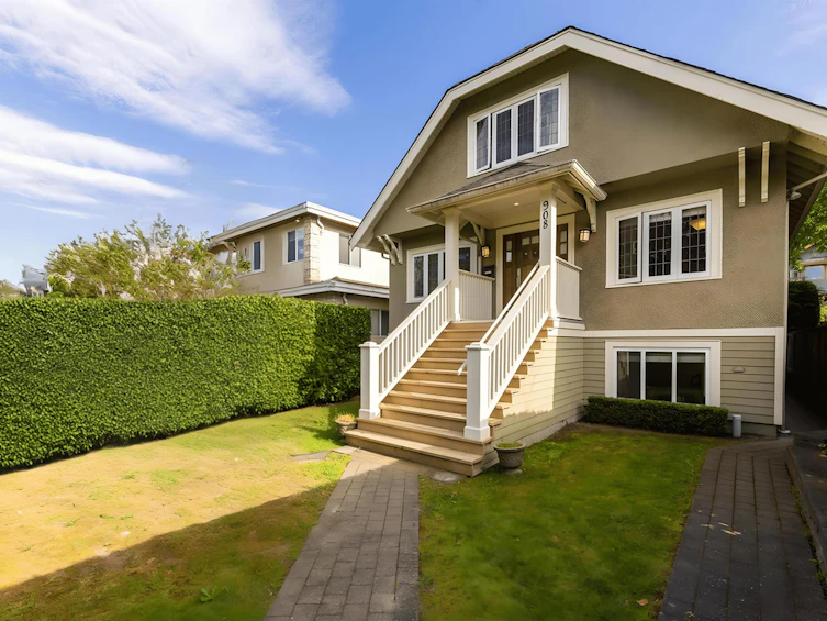 908 W 21st Avenue, Vancouver, BC, V5Z 1Z1