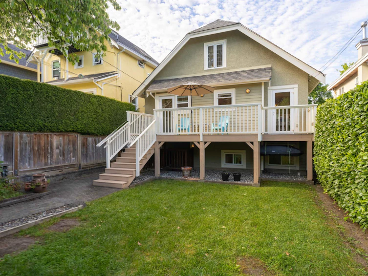 908 W 21st Avenue, Vancouver, BC, V5Z 1Z1 - 30