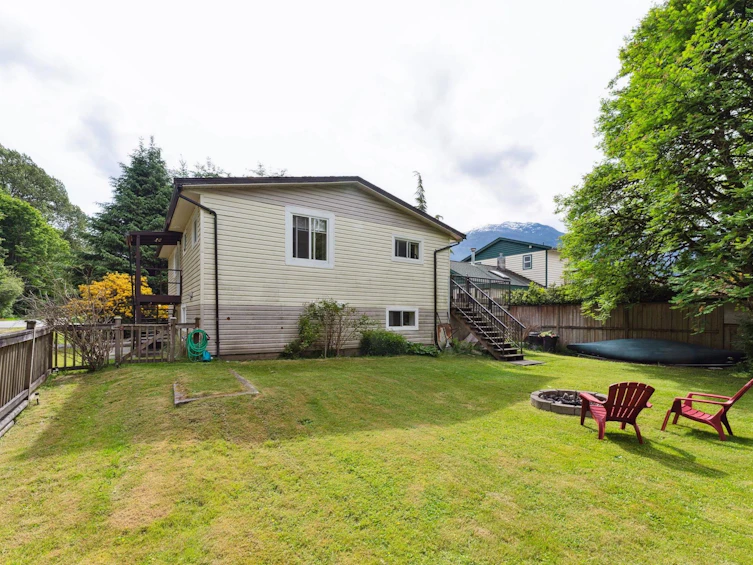 38891 Newport Road, Squamish, BC, V8B 0C9 - 29